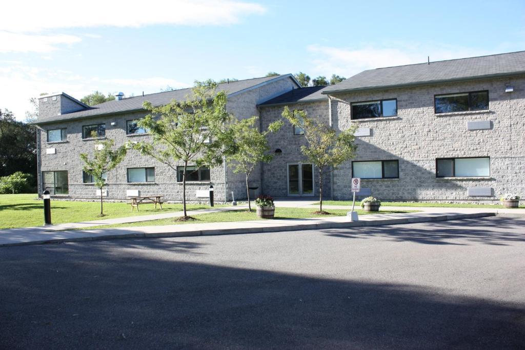 Residence & Conference Centre - Броквіль Екстер'єр фото